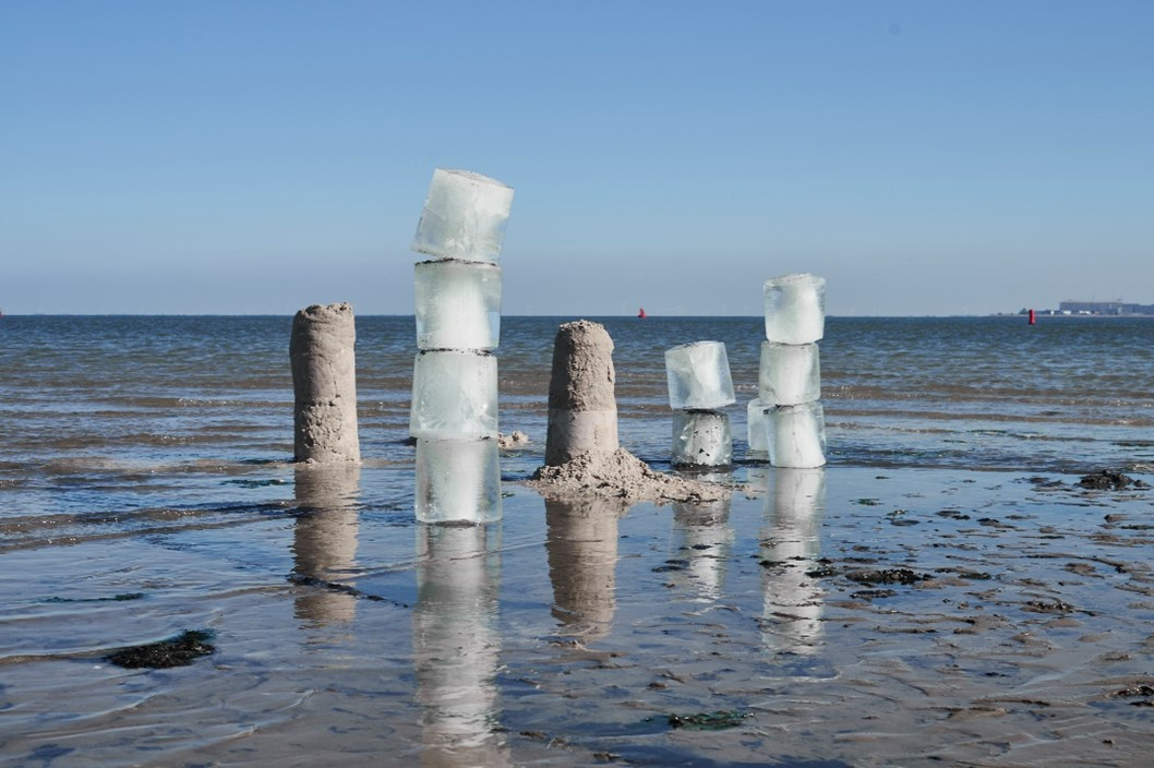 Shifting Tides installation by designer Matilde and scientist Hailley for Collaborations for Future project 